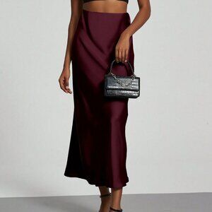 Red Violet Casual Women's Elastic Satin Finish Maxi Skirt